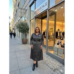 Coogi Button Down Shirt Dre S s. Size 2X.  Owned By The Same Company That...